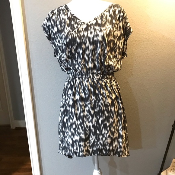 Express Dresses & Skirts - 🌵NWT Express Dress Size Small